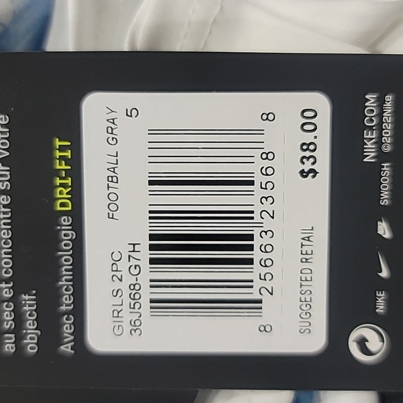 Nike girls set - Picture 2 of 2